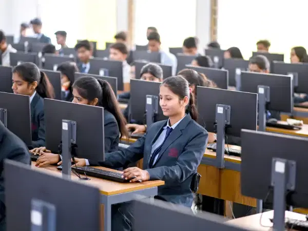 Sanjivani University Ahmednagar Labs photo 4